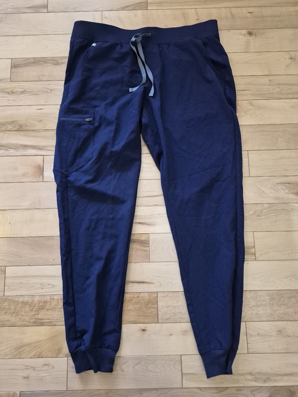 Figs men's size XL navy blue scrub pants